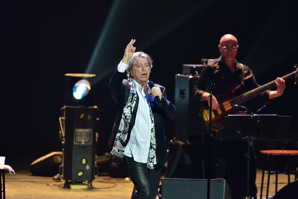 Herve Vilard Au Casino Du Liban